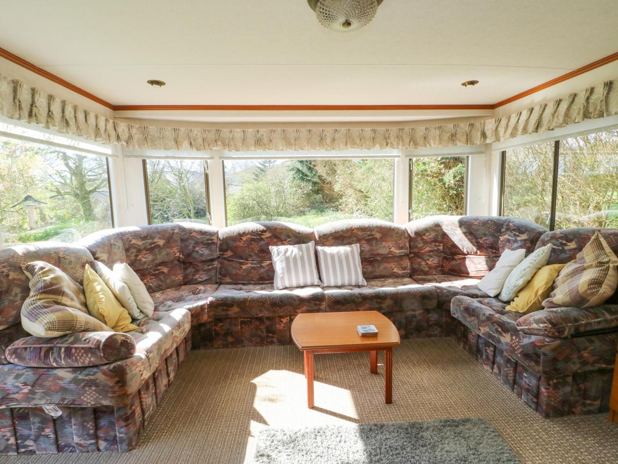 Fron Dderw Caravan Хоулихед Екстериор снимка