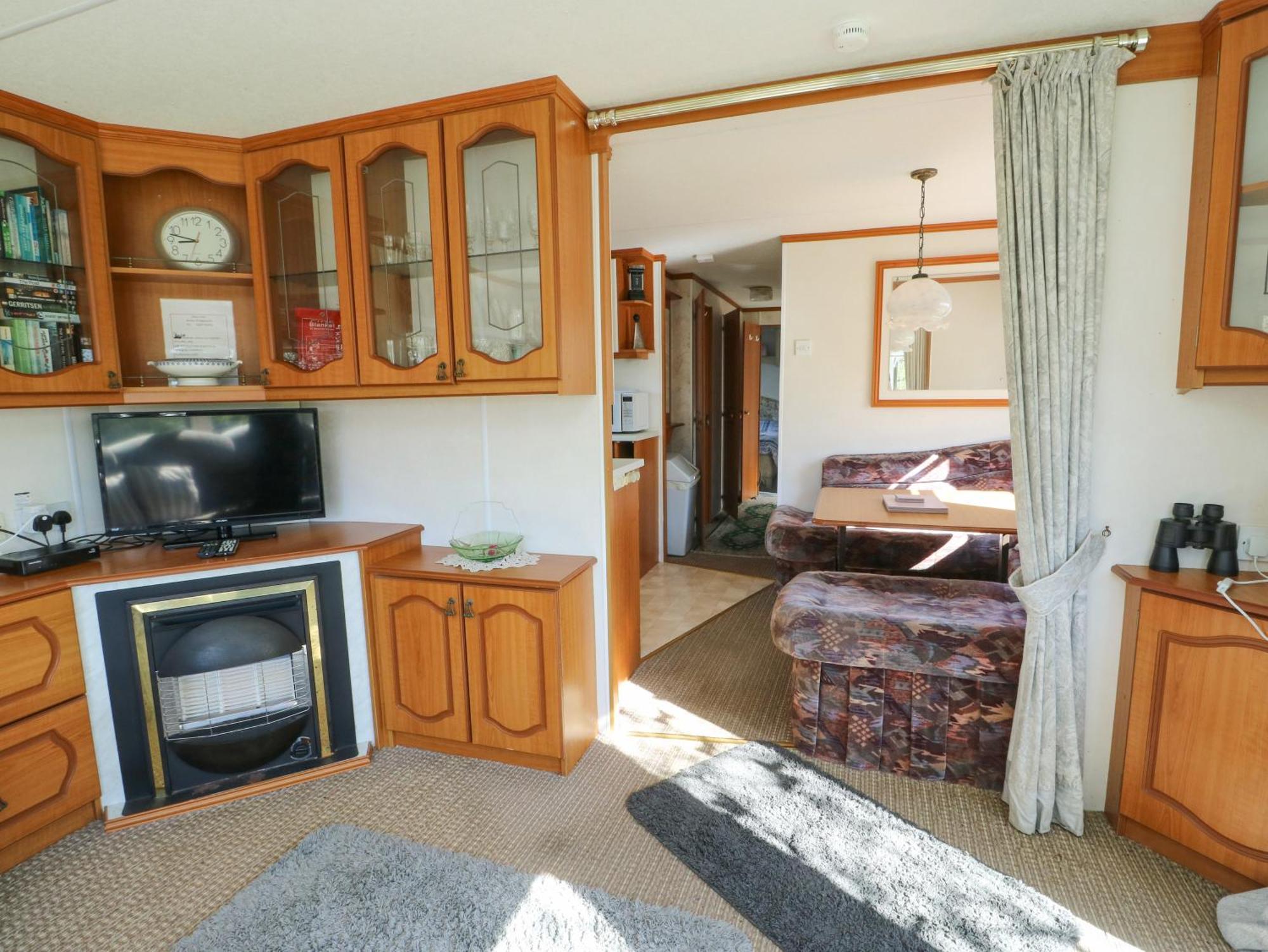 Fron Dderw Caravan Хоулихед Екстериор снимка